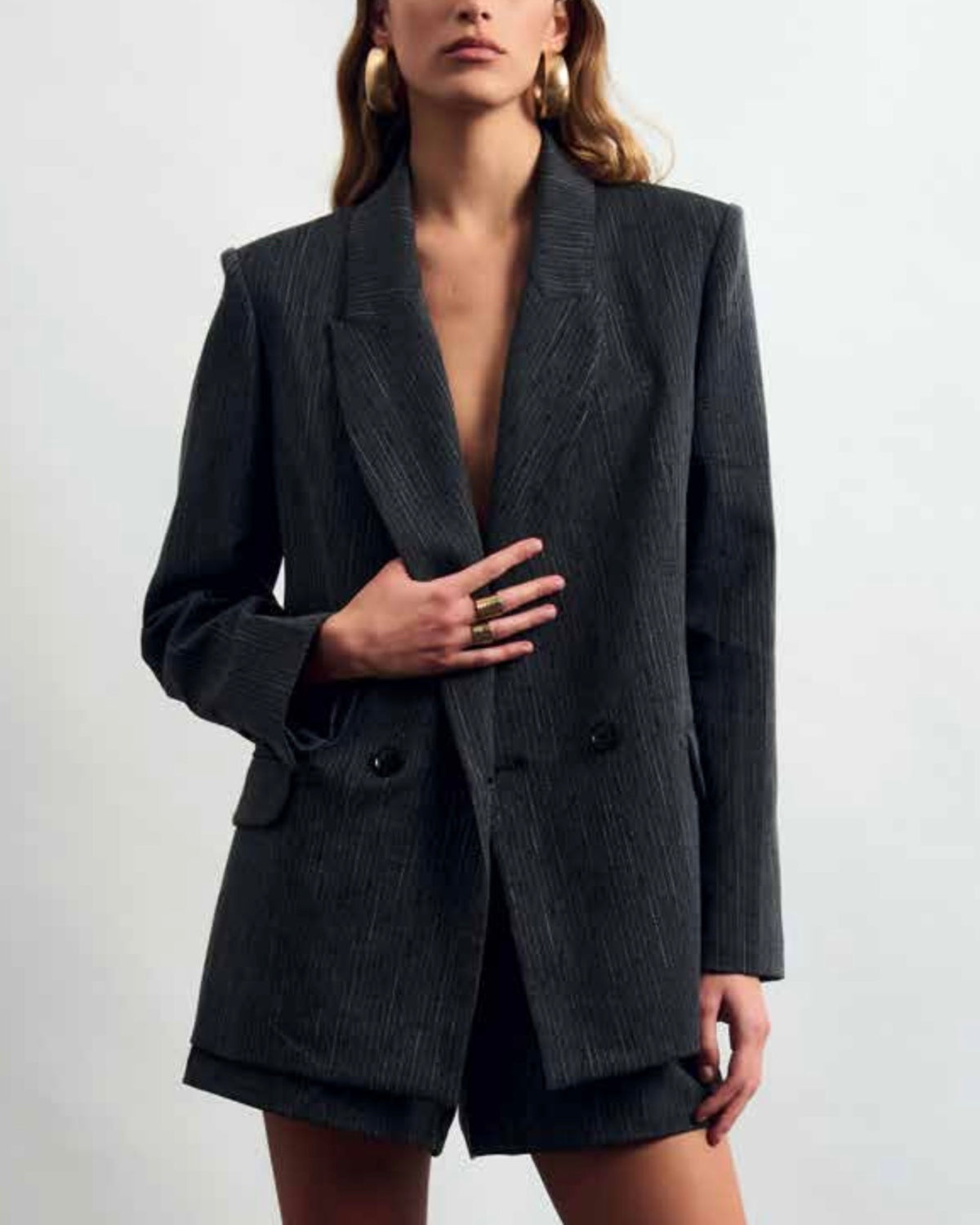 Grey set with jacket and shorts featuring micro-sequins