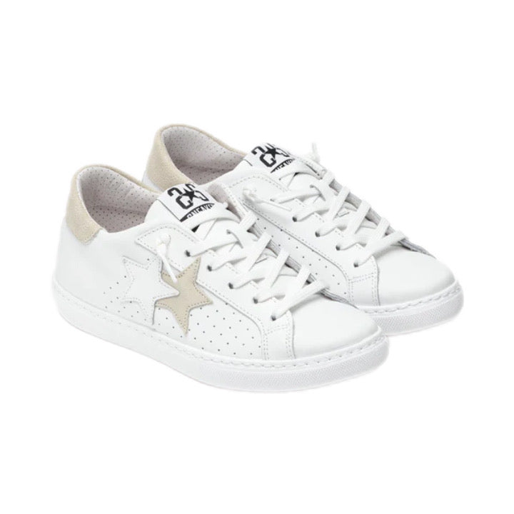Sneaker bassa in pelle bianca 2Star