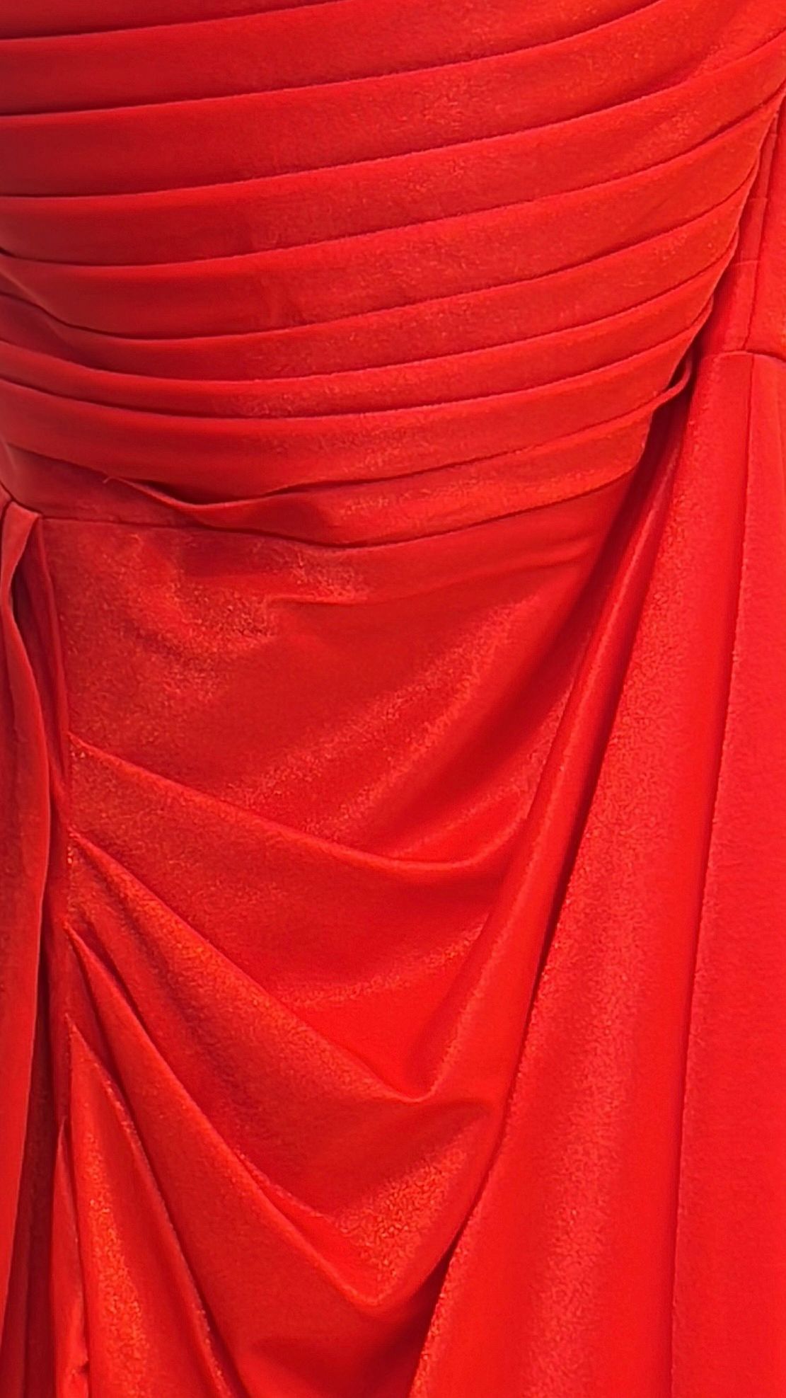 Abito lungo rosso Iryna