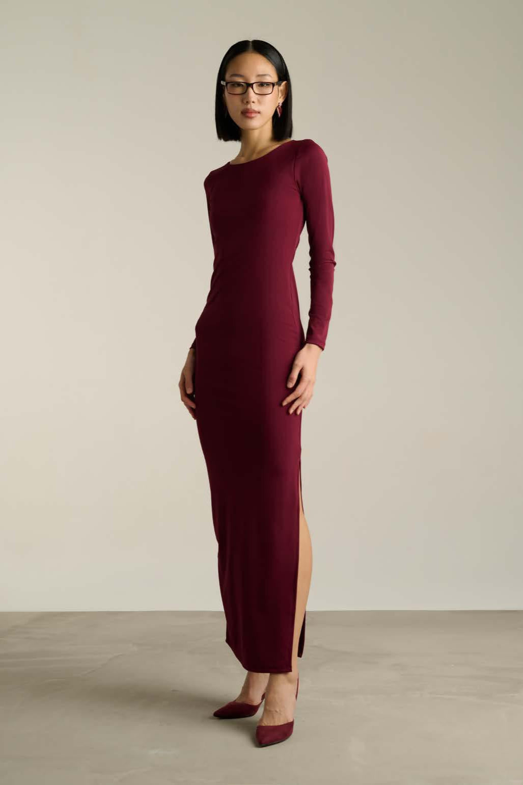 Abito lungo bordeaux scollato