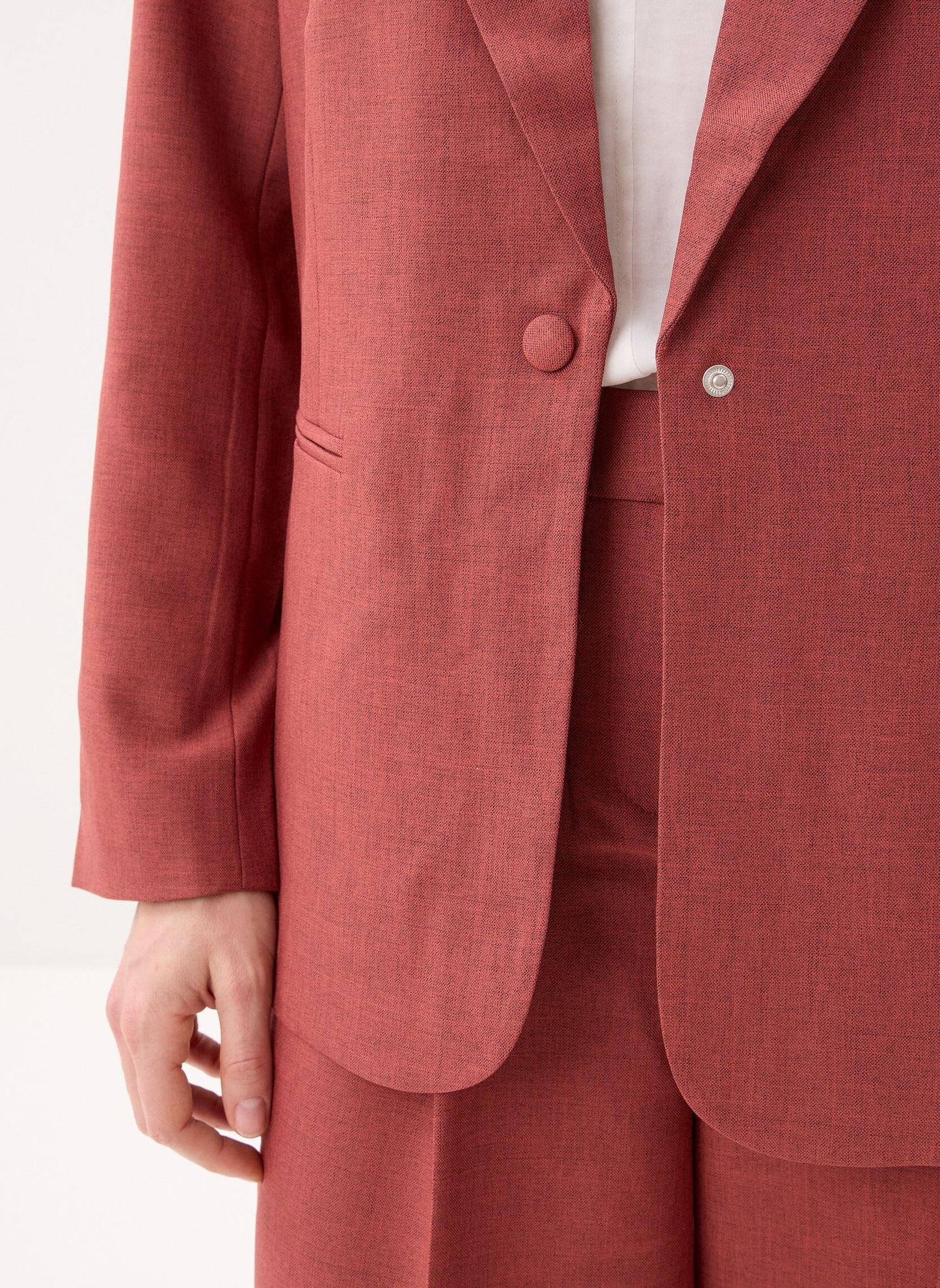 Giacca blazer color ruggine con chiusura a clip