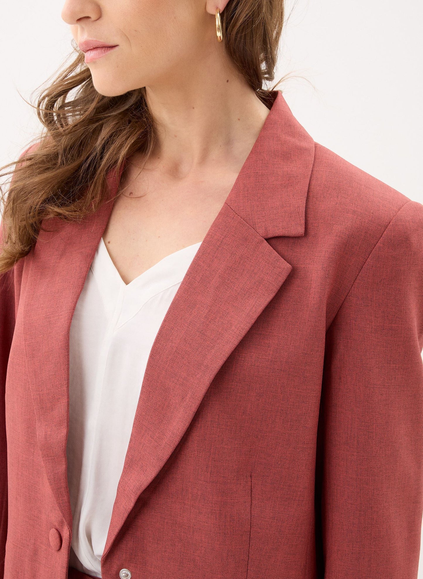 Giacca blazer color ruggine con chiusura a clip