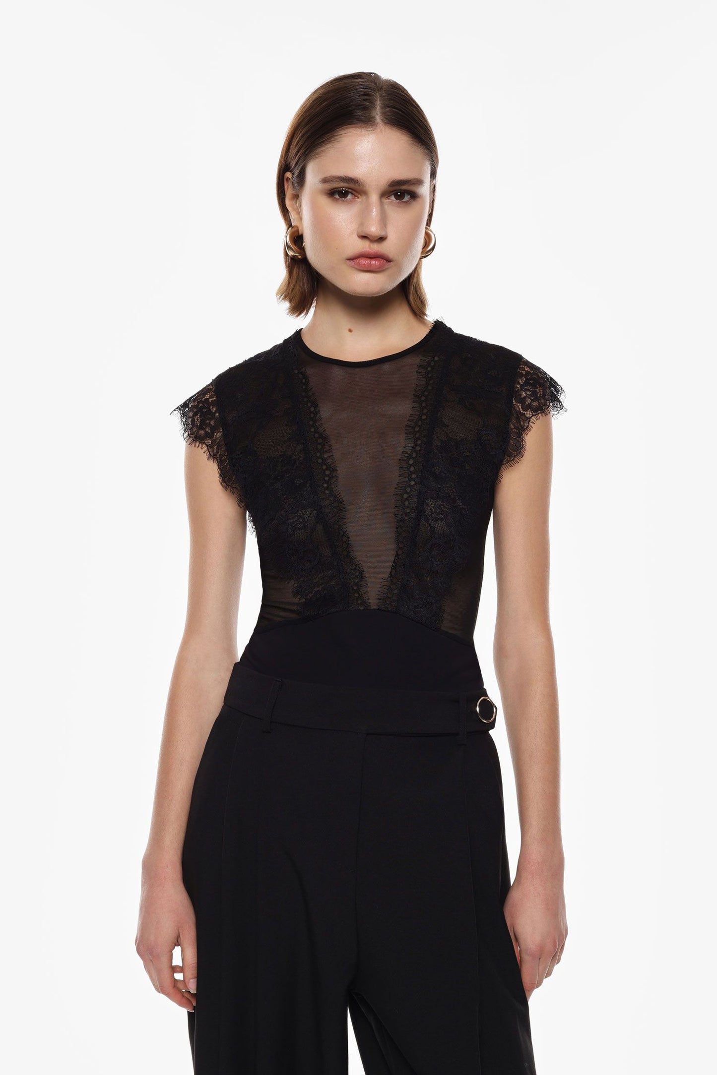 Body in tulle con inserti in pizzo e scollo tondo