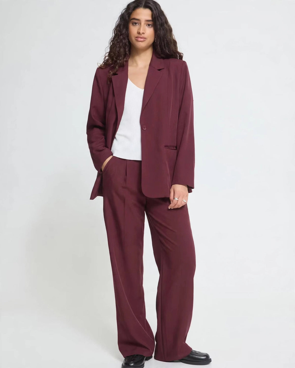 Giacca bordeaux oversize con bottoni