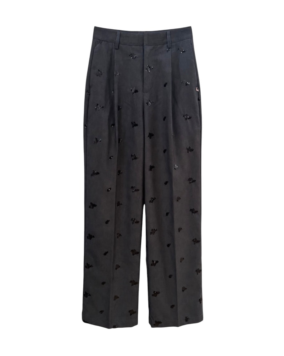 Completo top e pantalone grigio con dettagli in strass