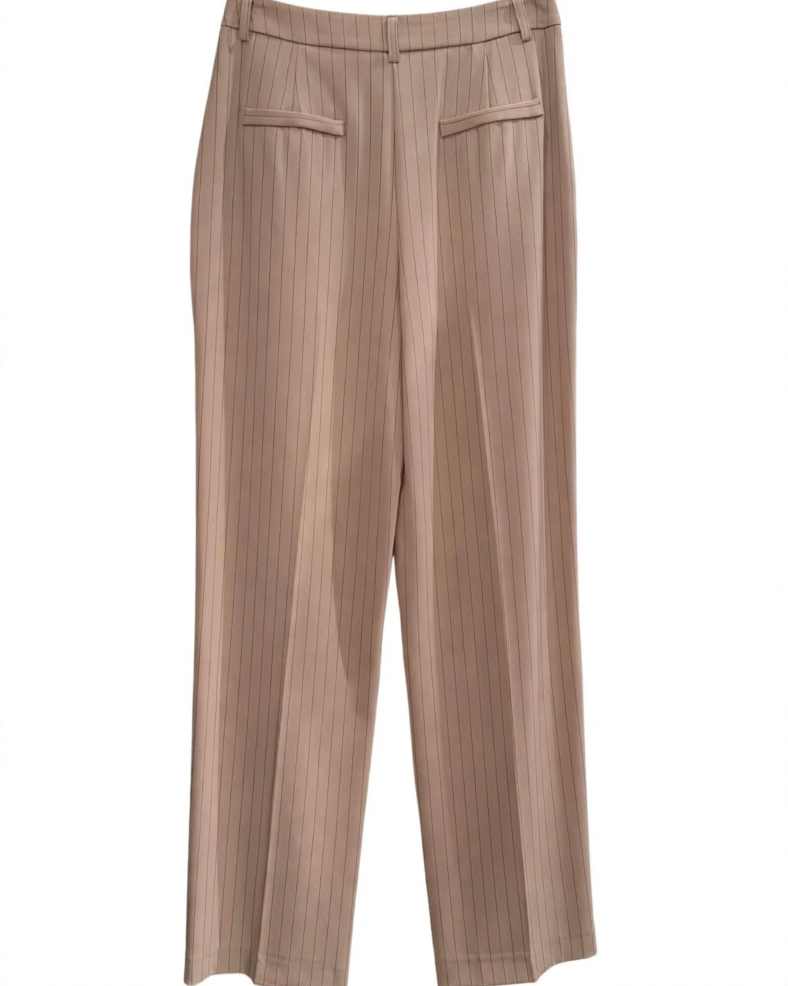 Tailleur gessato beige giacca e pantalone a palazzo
