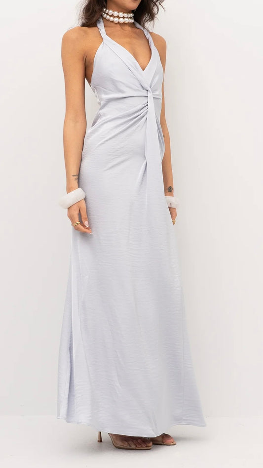 Abito smanicato lungo in satin celeste