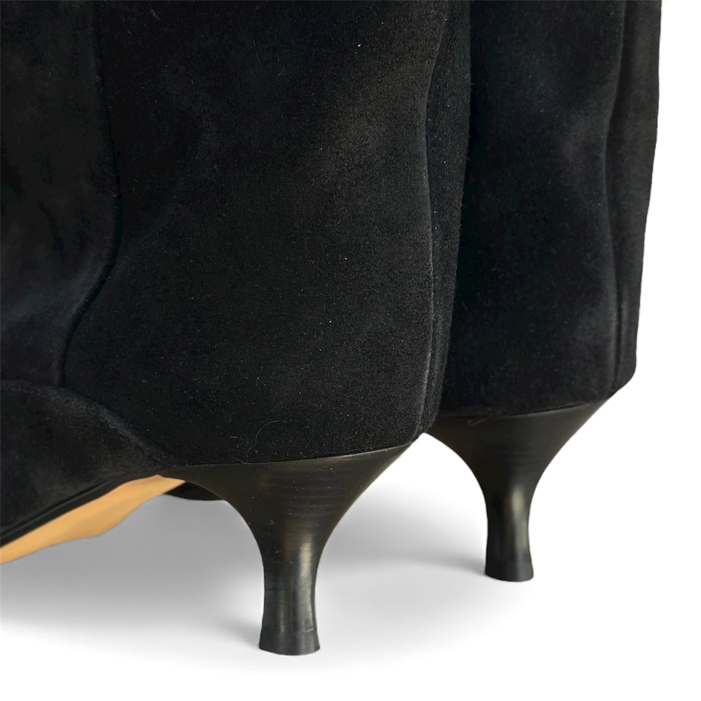 Stivale basso in camoscio nero