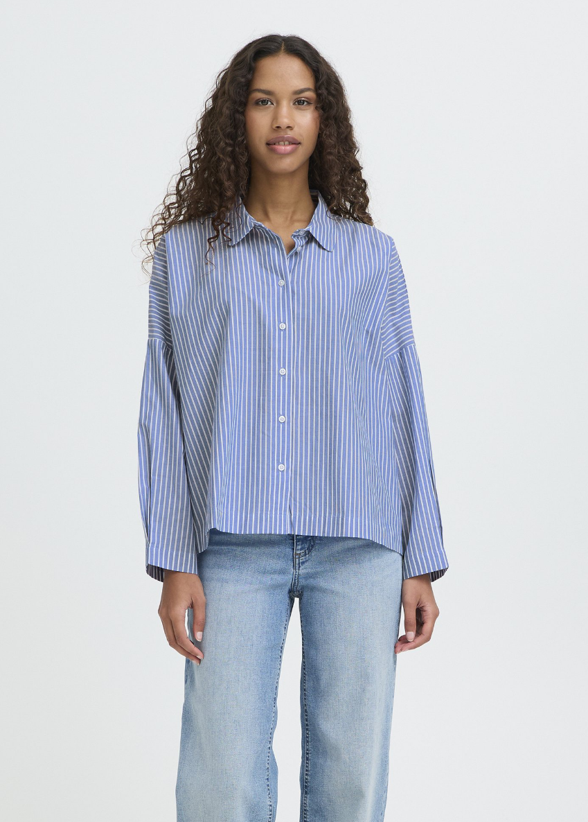 Camicia a righe celeste