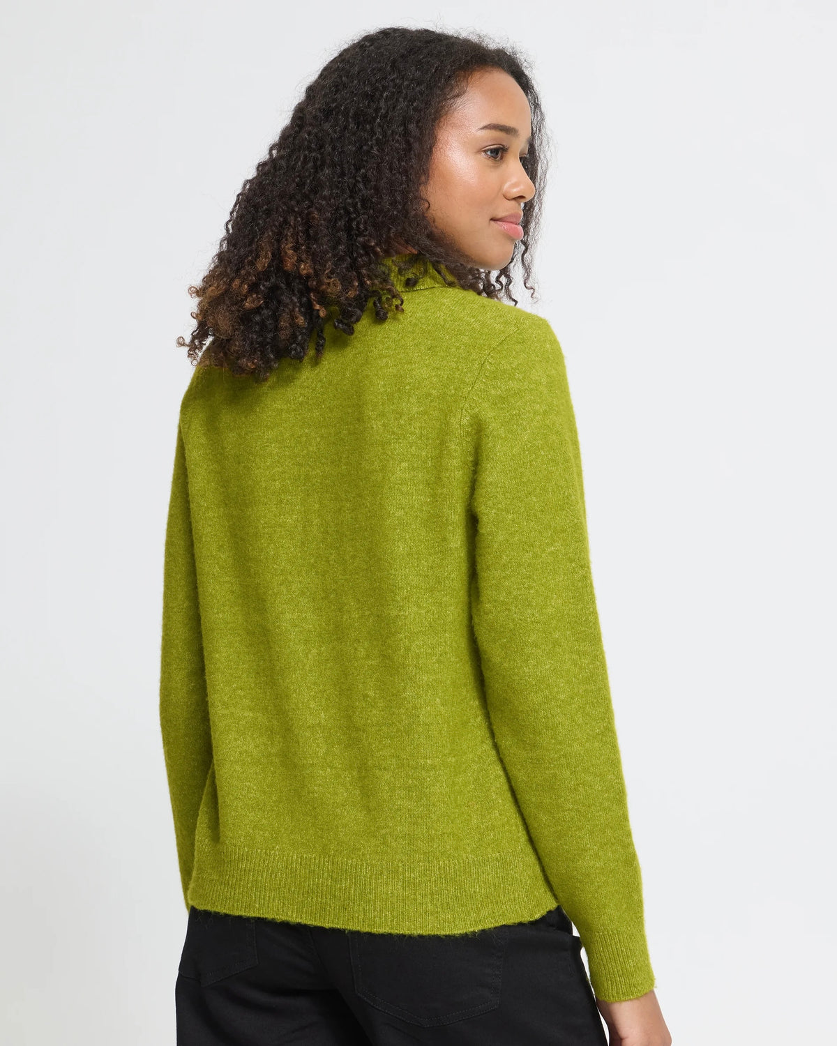 Cardigan verde con colletto