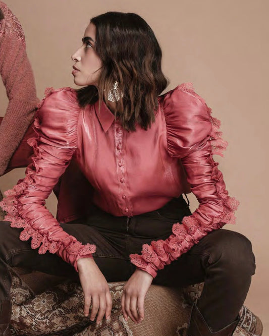 Camicia magenta manica lunga con drappeggio effetto lucido