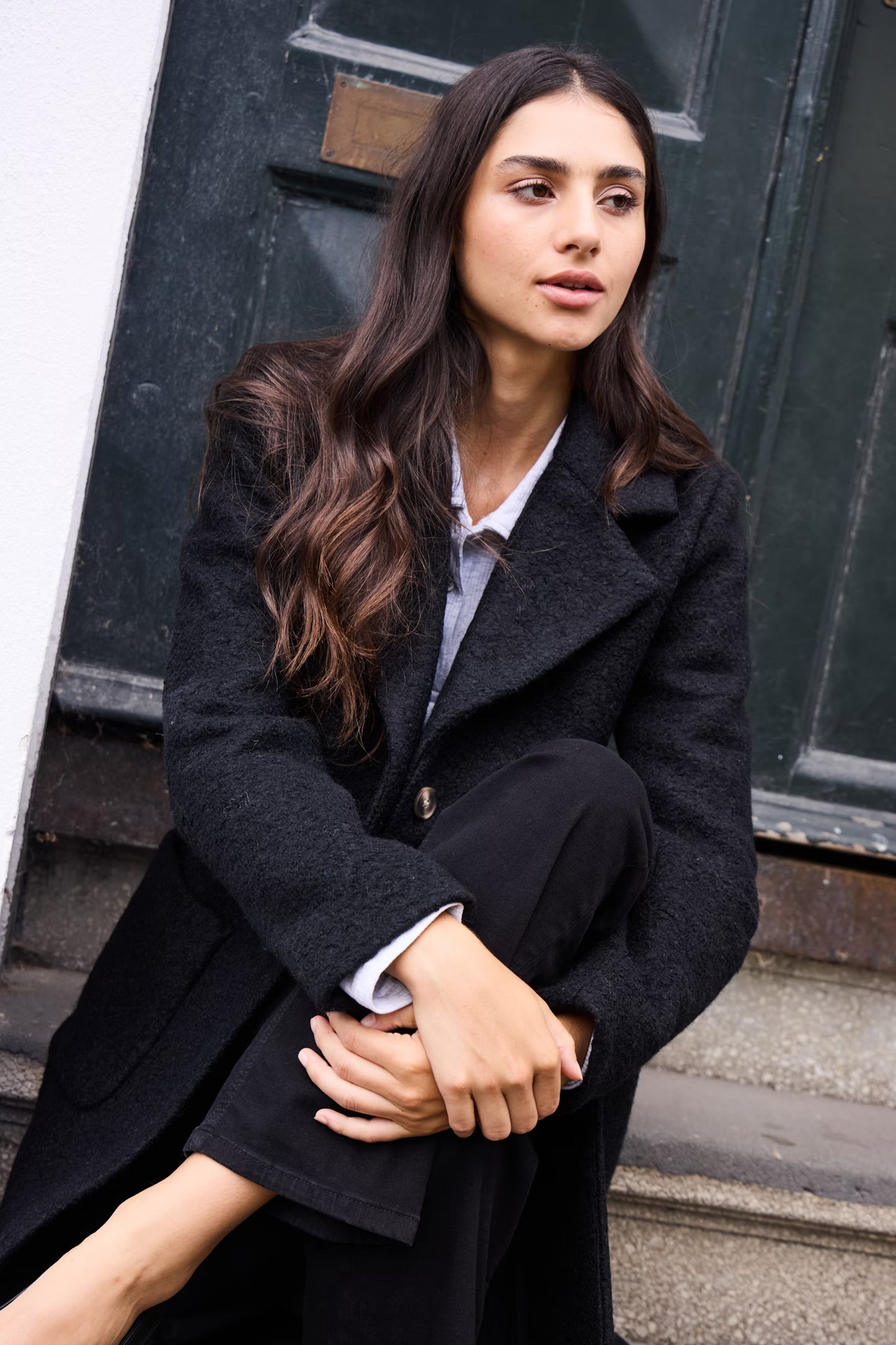 Cappotto nero monopetto in lana