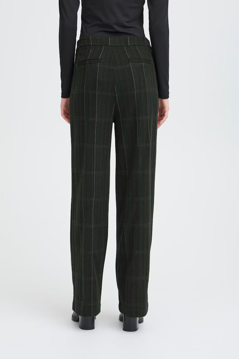 Completo Woolley con blazer corto e pantalone palazzo