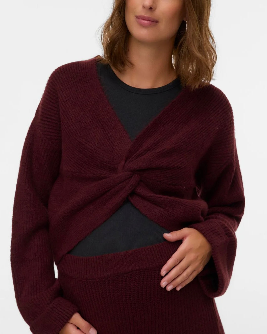 Maglione crop bordeaux con incrocio sulla parte davanti