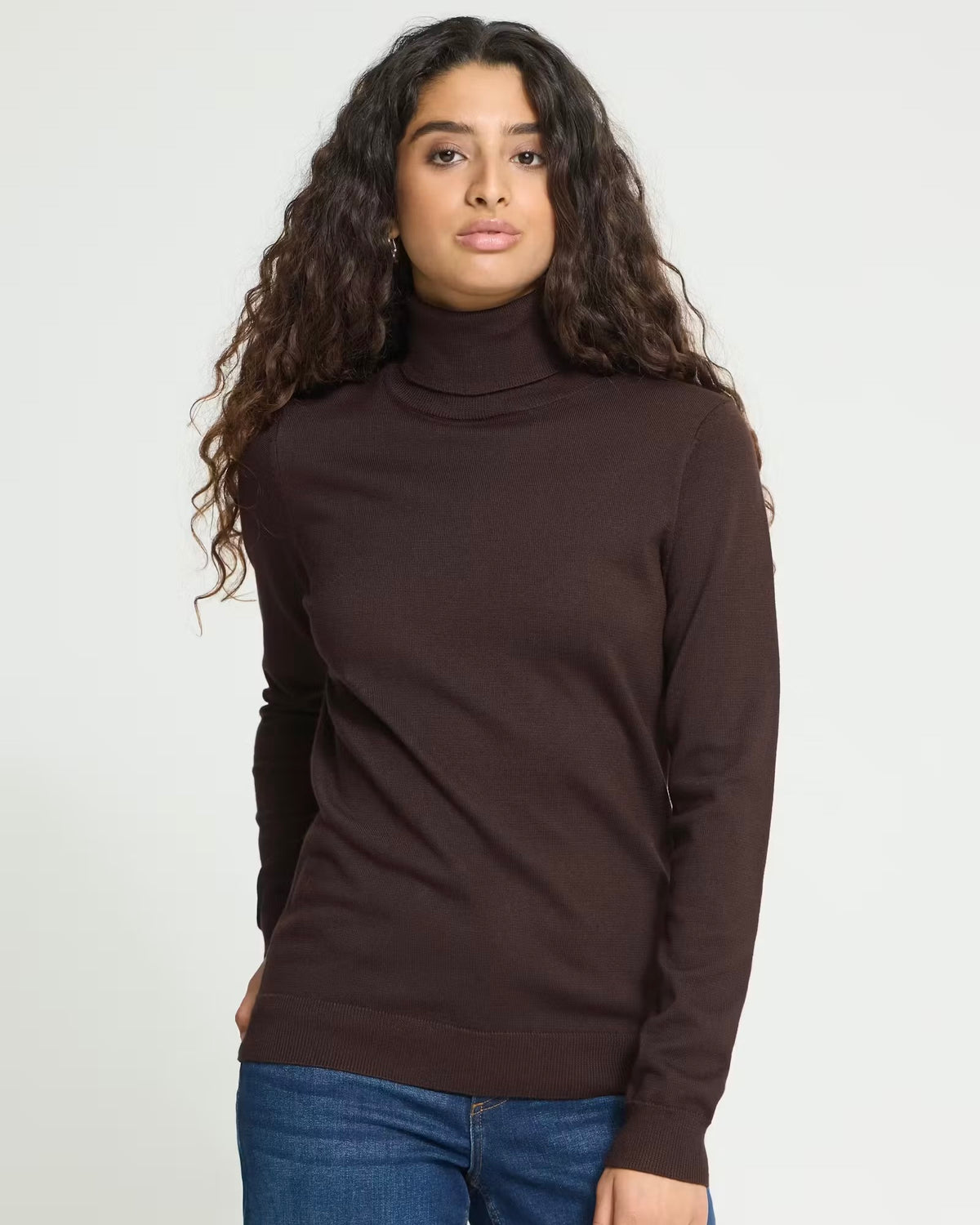 Maglione moro viscosa collo alto