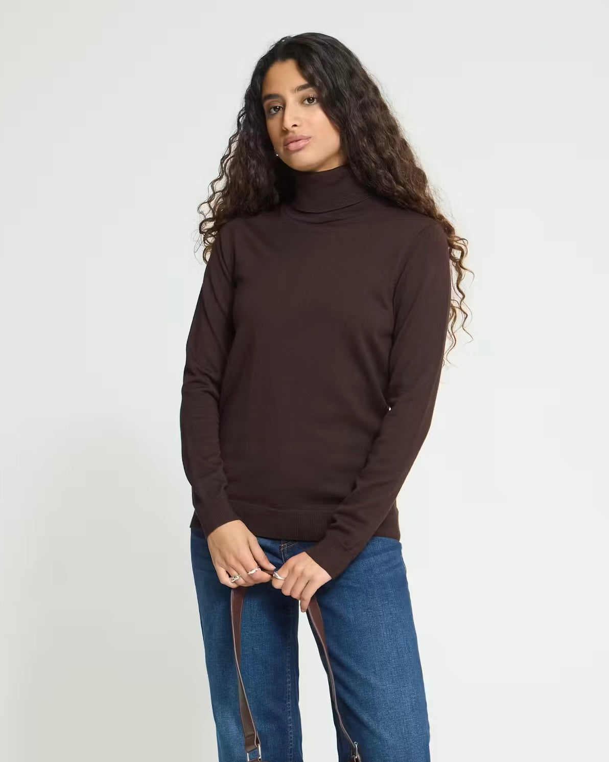 Maglione moro viscosa collo alto