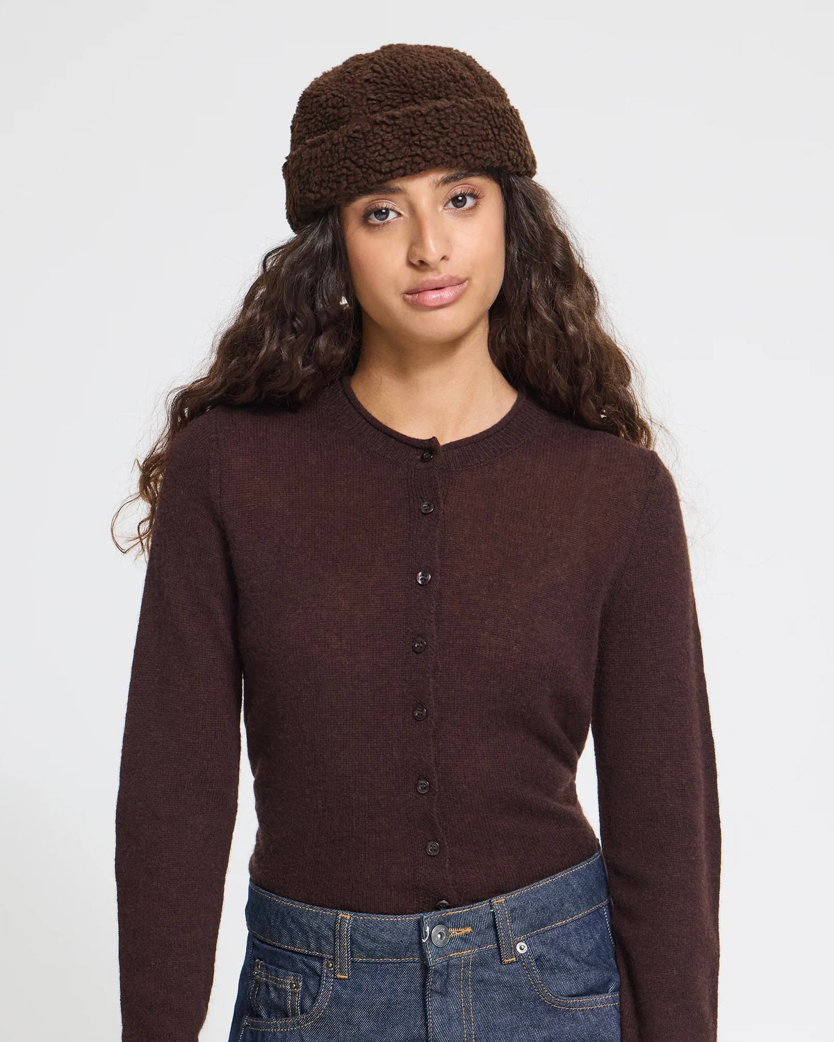 Cappello moro eco pelliccia con risvolto