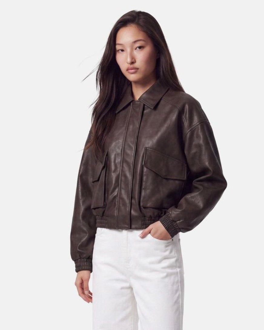 Bomber corto coffee ecopelle