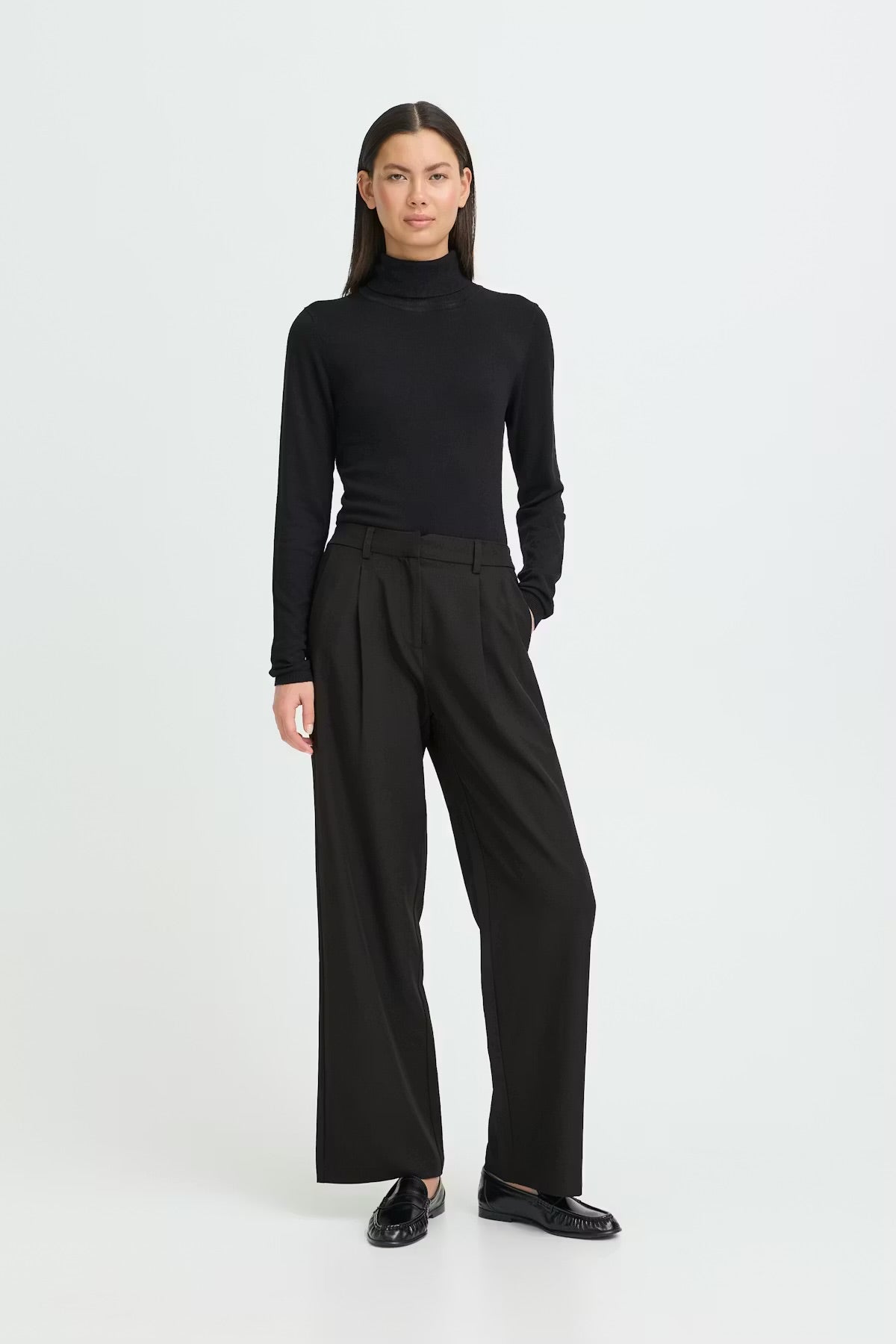 Pantalone palazzo nero con elastico in vita