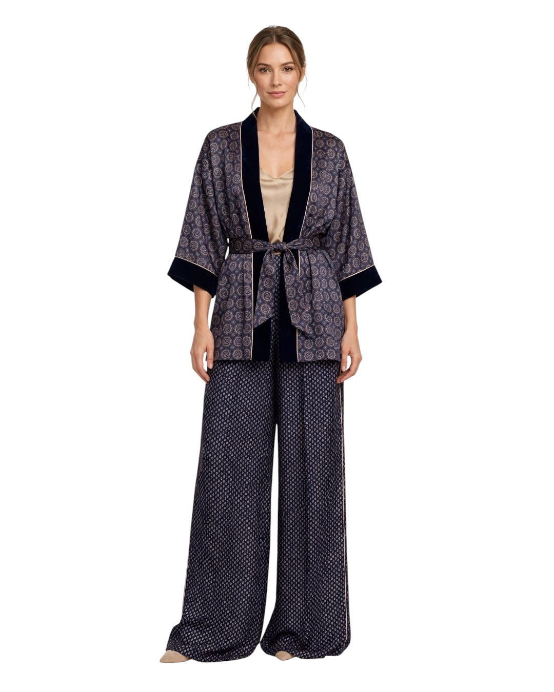 Completo fantasia kimono e pantalone a palazzo