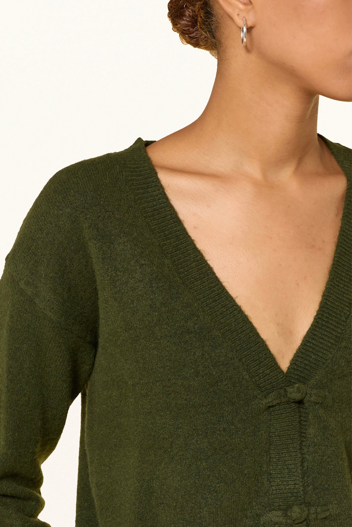 Cardigan Ihdasila verde con scollo a V