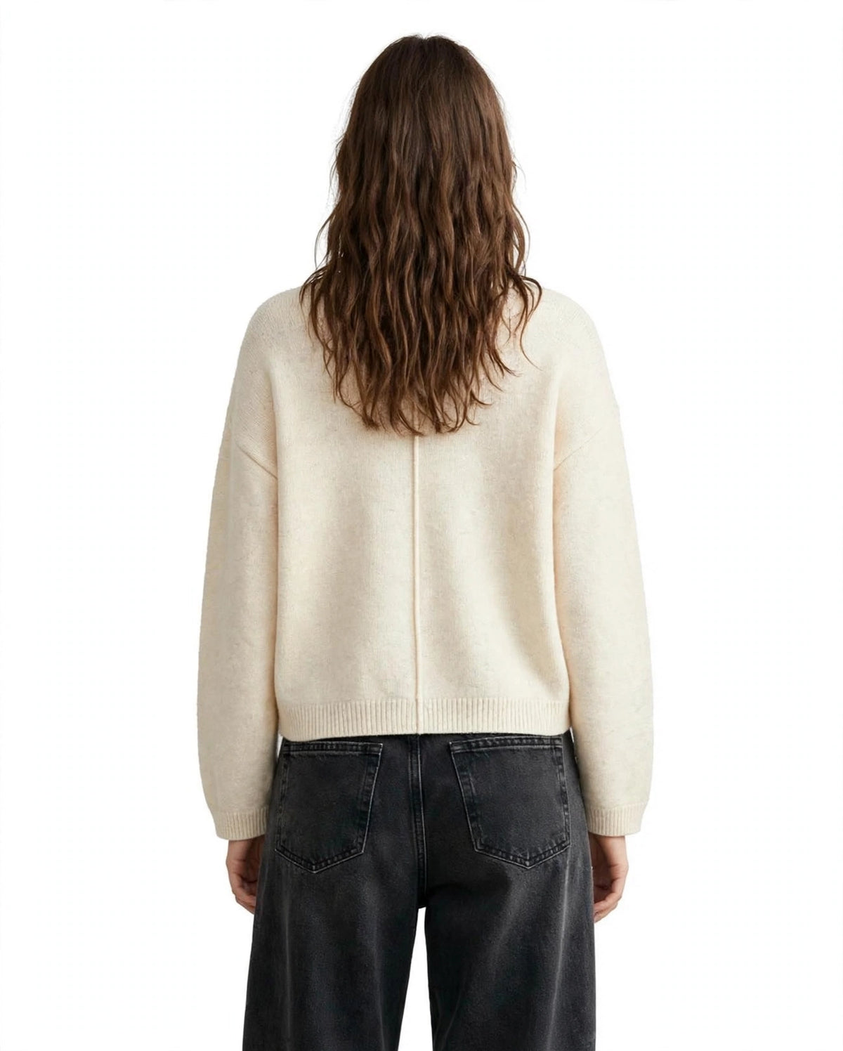 Cardigan panna con bottoni e taschini