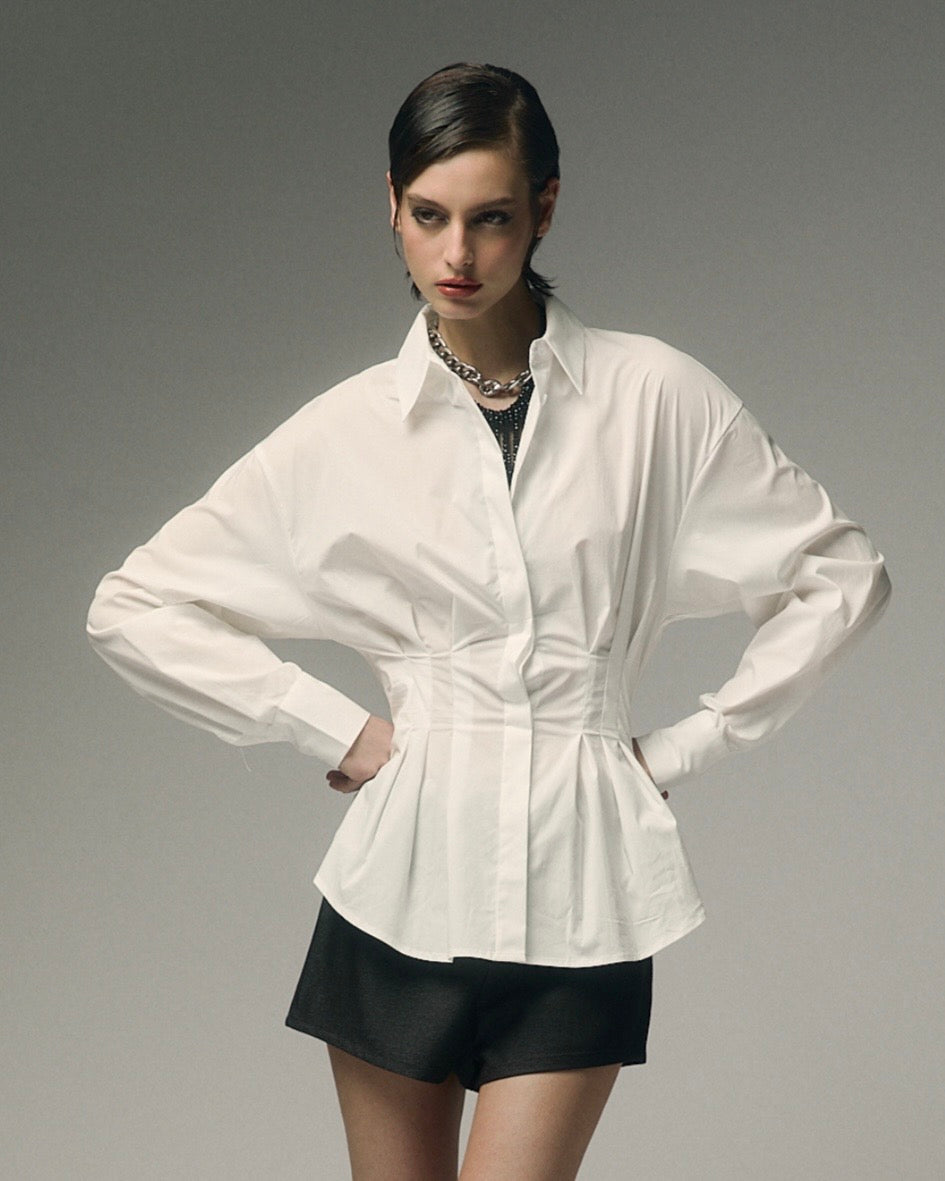Camicia bianca manica lunga con drappeggio