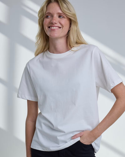 White regular T-shirt