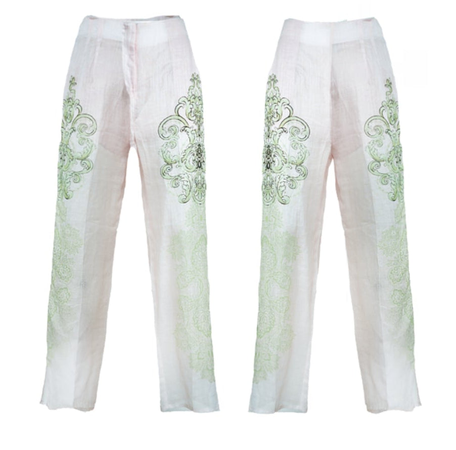 Pantalone a fantasia con coulotte integrata.