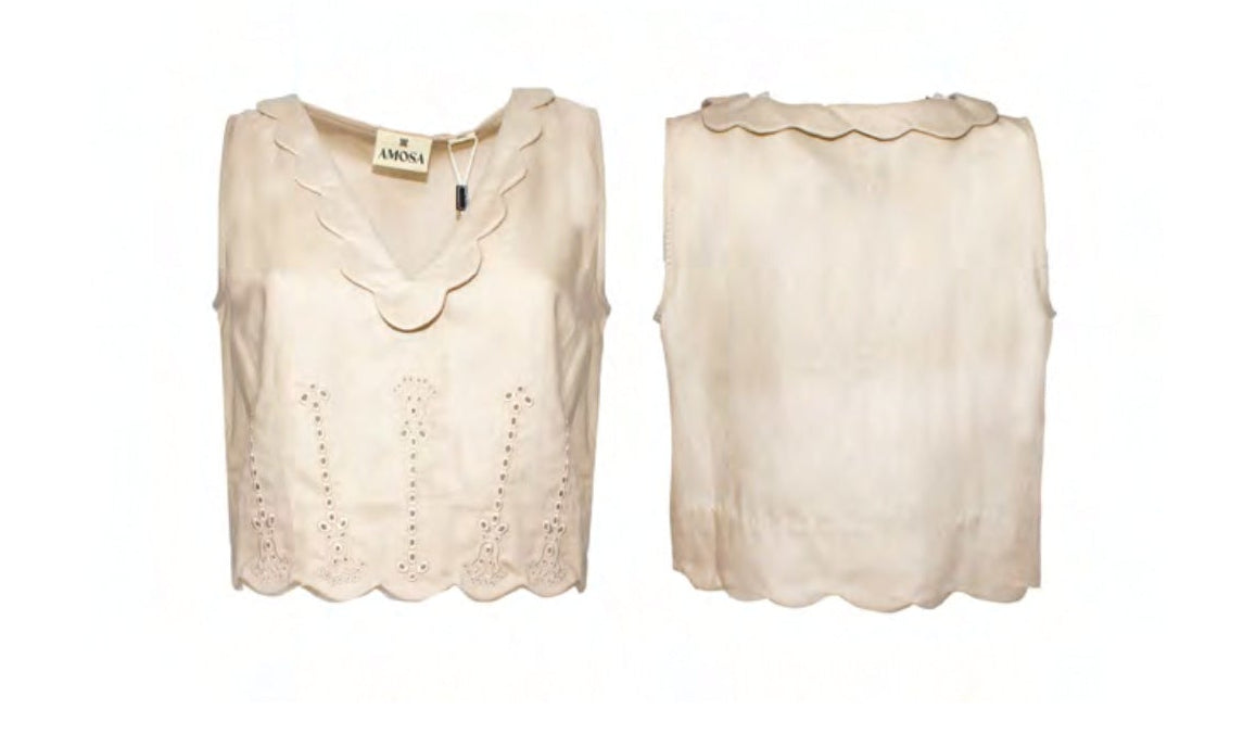 Completo écru in lino con ricami in macramè con top smanicato e pantalone