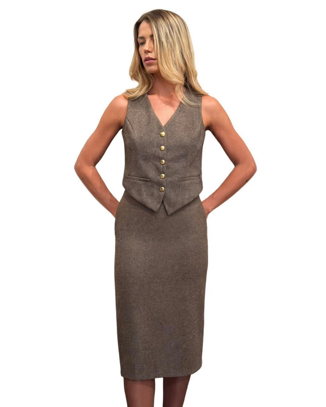 Sand suit with vest and midi skirt