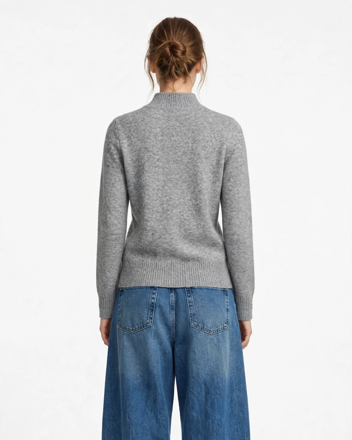 Maglione grigio scollatura V