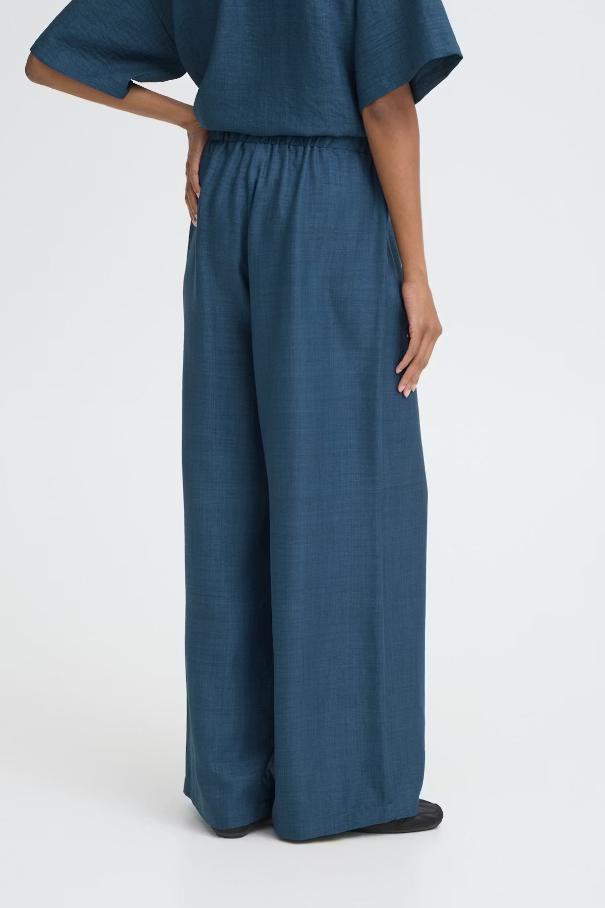 Pantalone palazzo in cotone blu con elastico in vita