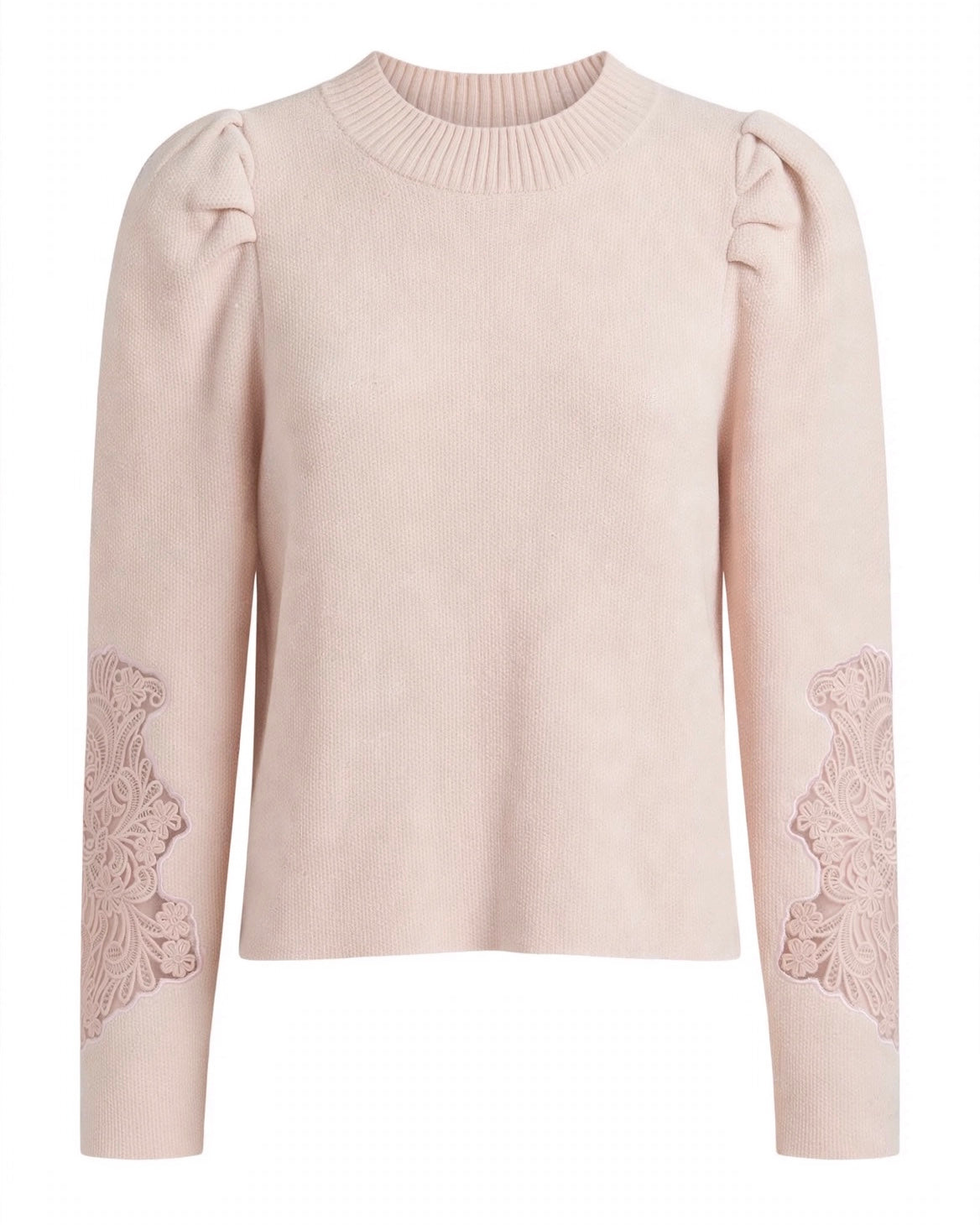 Maglione rosa con arricciatura sulle spalle e ricamo sulla manica