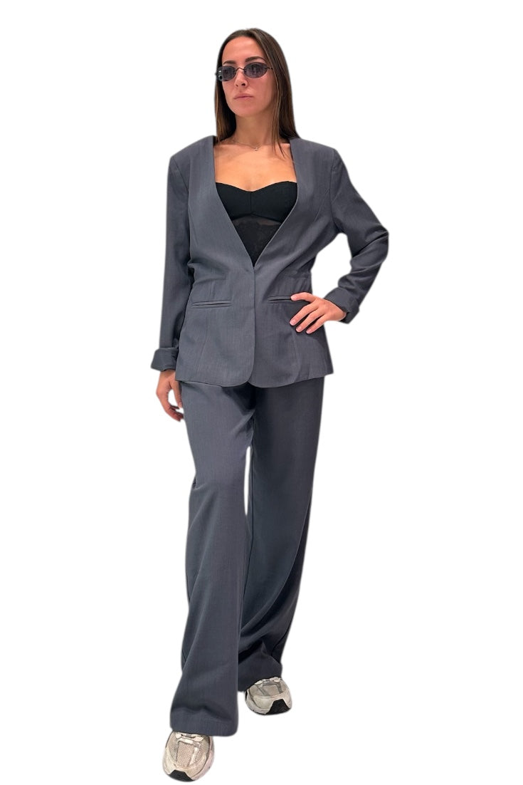 Completo grigio con giacca e pantalone IHfava