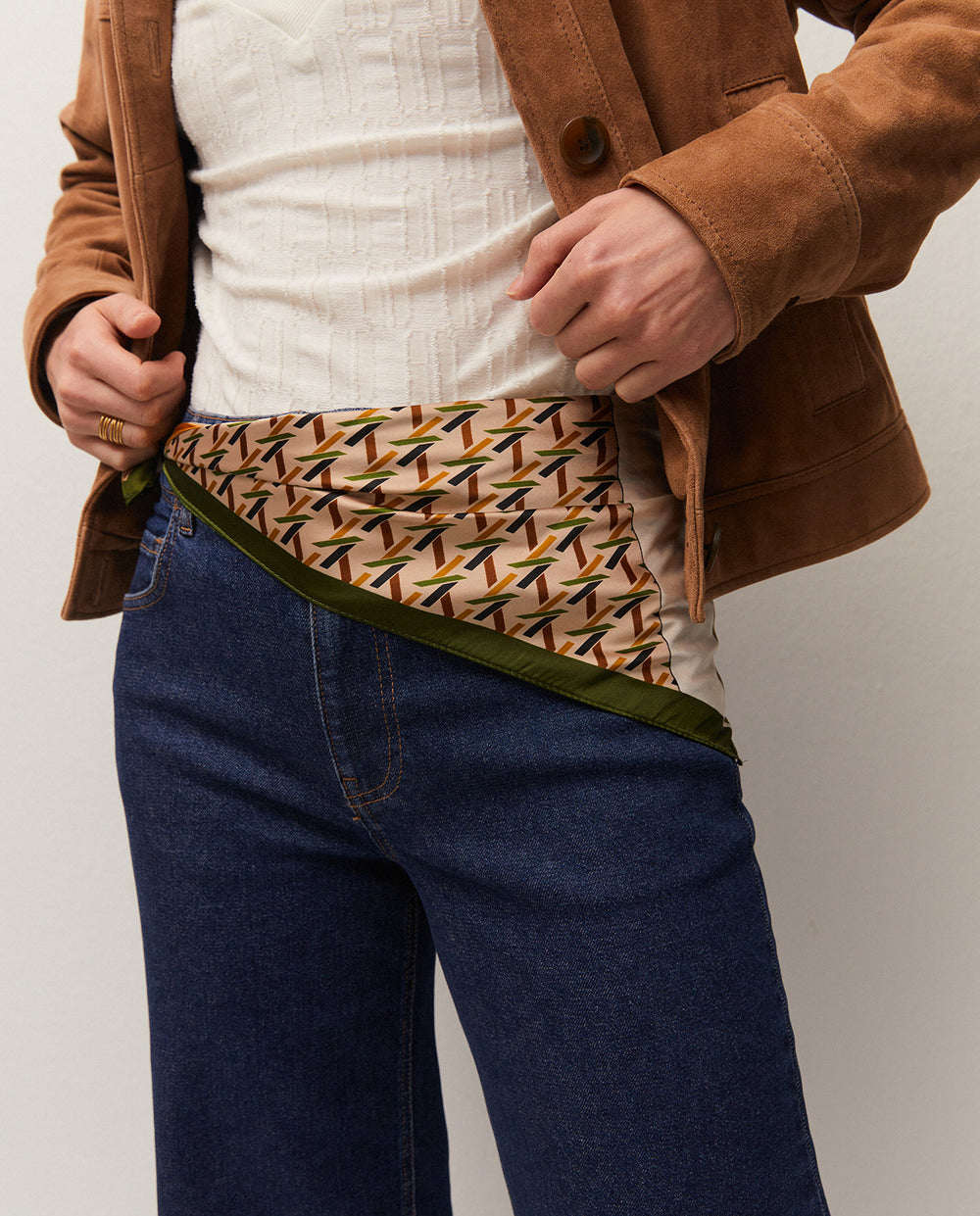 Foulard con stampa geometrica