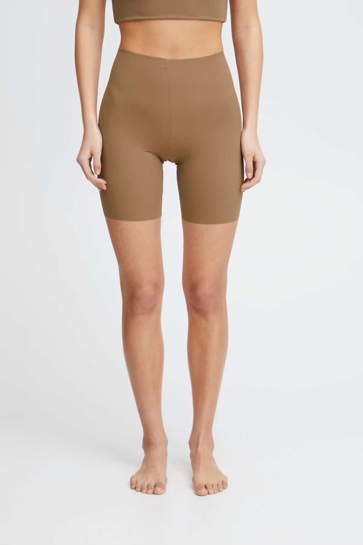 Pantaloncino taglio laser tan nude
