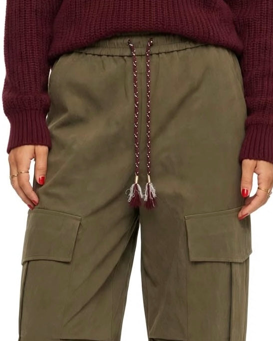 Pantalone timo modello cargo con elastico in vita