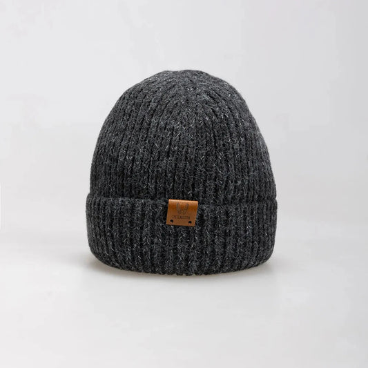 Cappello lavorato a maglia gtigio scuro